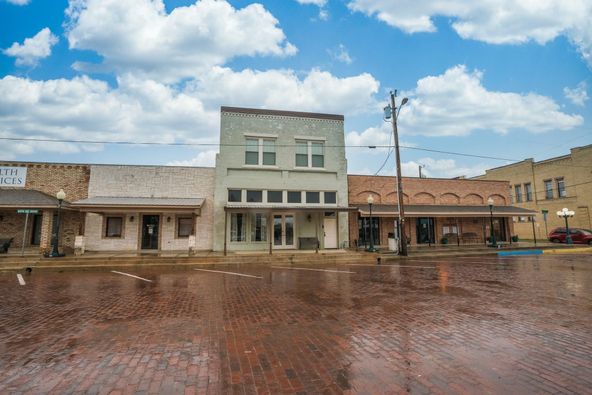 71 N Side Sq, Cooper, TX 75432